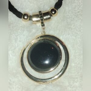 Elegant Black and Gold Pendant Necklace